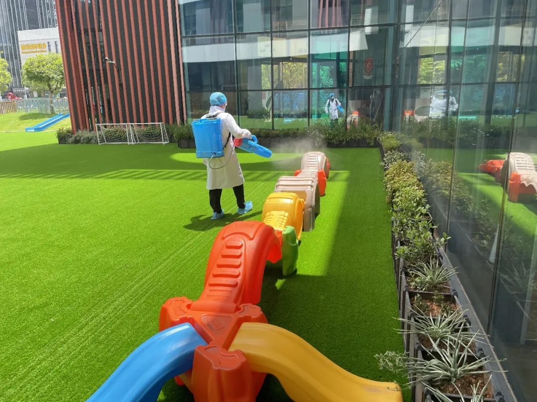 <b>认真消杀，，，实战演练，，，雅歌幼儿园迎开学</b>