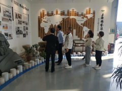 10月尾，，，，，，温州、张家口两地向导考察jdb电子集团